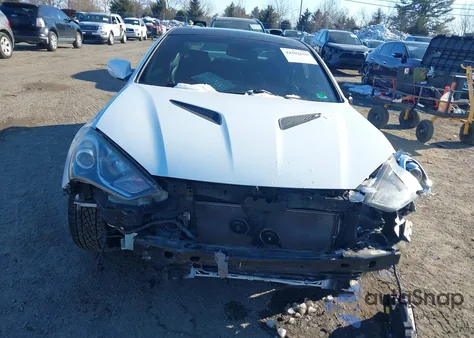 2016 Hyundai Genesis 3.8 Ultimate из США, поврежденный, VIN KMHHU6KJ8GU132034